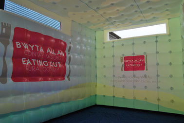 خيمة ملونة صغيرة نفخ الإعلان مع مقاومة درجات الحرارة العالية