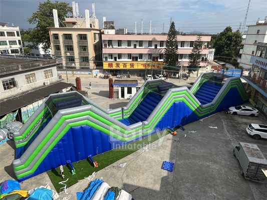 مادة بي في سي قابلة للتخصيص 41x5.5x6m الخرطوش 5 كيلومترات قابلة للنفخ ألعاب تنافسية للبالغين