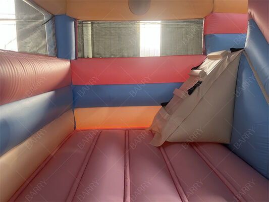 الأميرة الوردية والأزرق الباستيل القلعة المنزل القابل للنفخ مع المنحدر