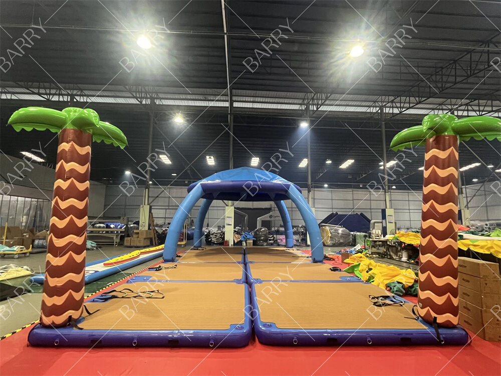 منصات عائمة قابلة للنفخ مصممة خصيصًا مع خيمة لمياه المحيطات والباناس العائمة المائية