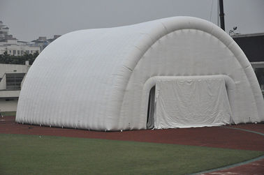 خيمة الرياضة في الهواء الطلق الأبيض PVC نفخ المهنية للحدث 40 × 15 م